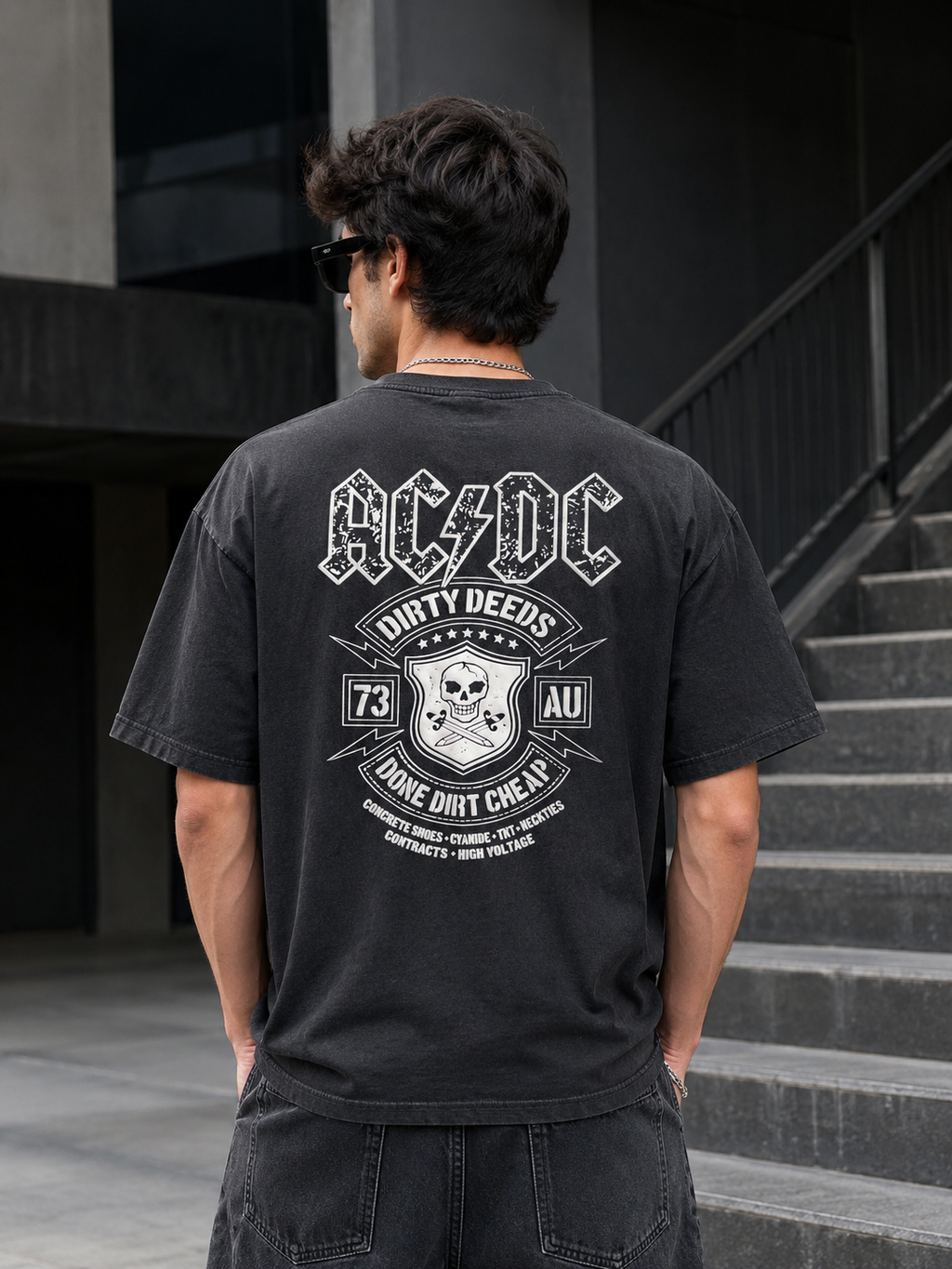 DIRTY DEEDS Oversized Tee – Vintage Black