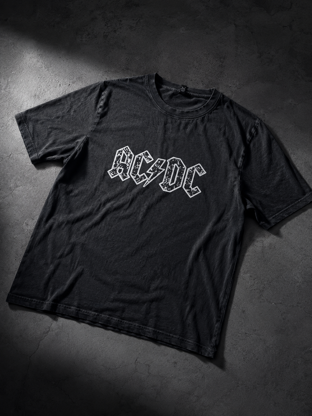 DIRTY DEEDS Oversized Tee – Vintage Black